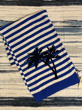 Tommy Bahama Palm Tree Intarsia Scarf